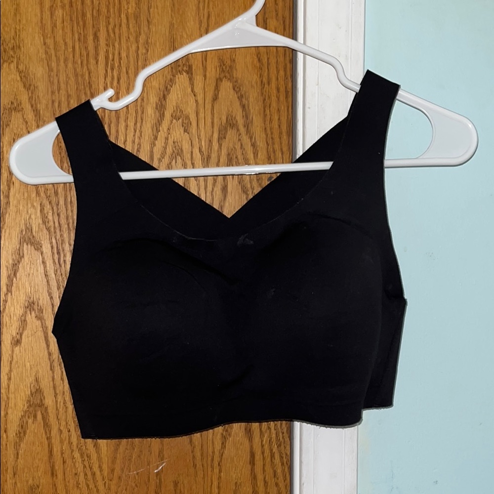 Black Cross-Back Lululemon Sports Bra